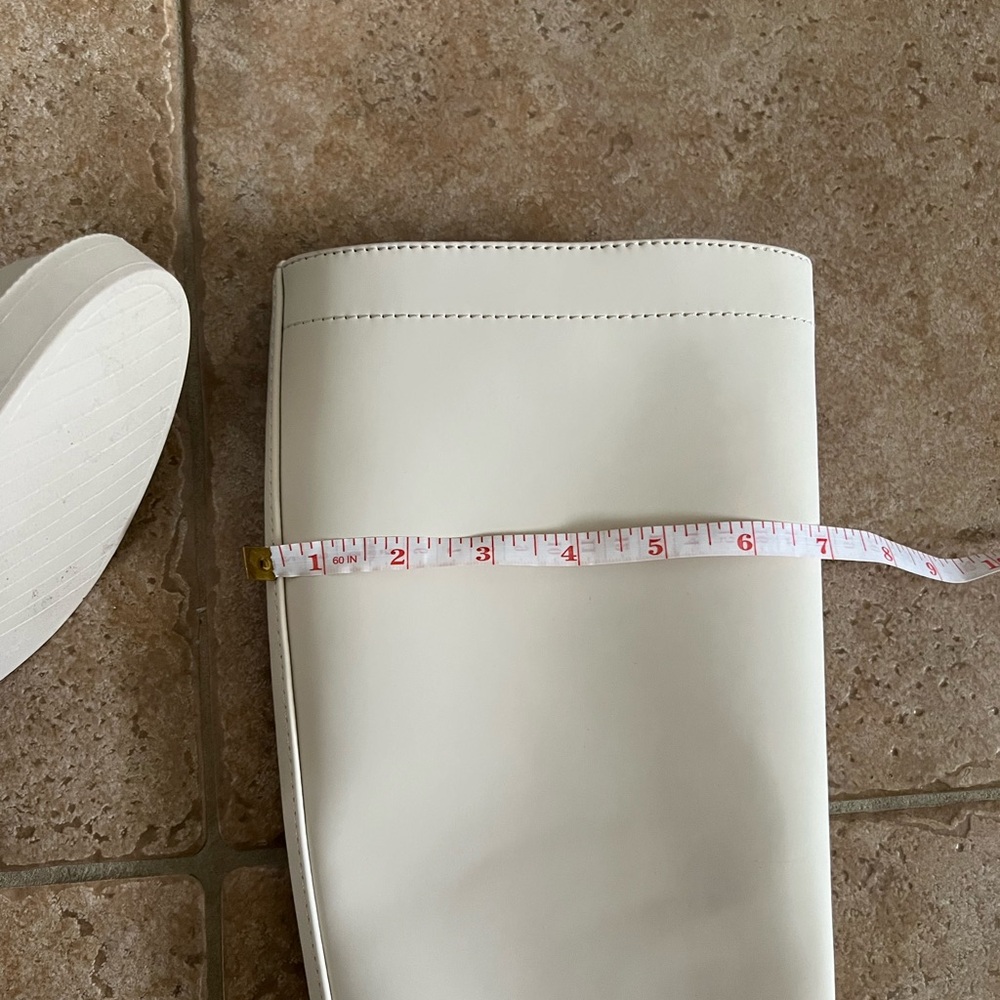 Elegant Cream Women's Boots - Picture 5 of 5